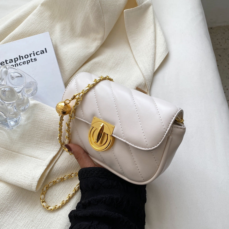 Cross-border Fashion Small Bag Women's Bag 2022 New Summer Ins Diamond Grid Chain Bag High-grade Sense Cross-body Small Square Bag