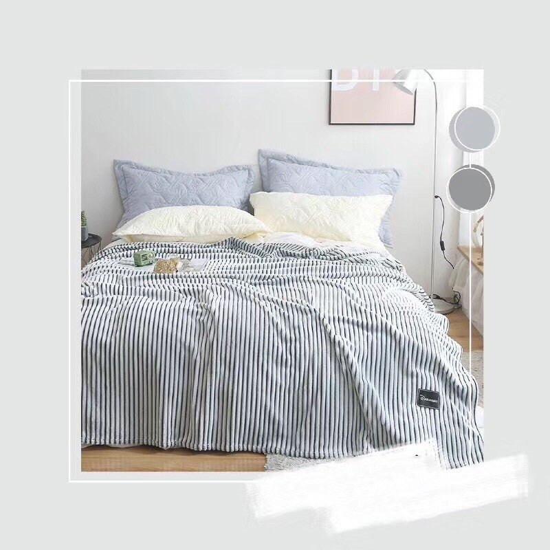 European And American Coral Fleece Thick Nap Blanket