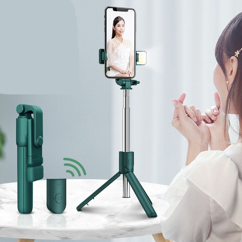 LEAPCOVER mobile phone selfie stick light