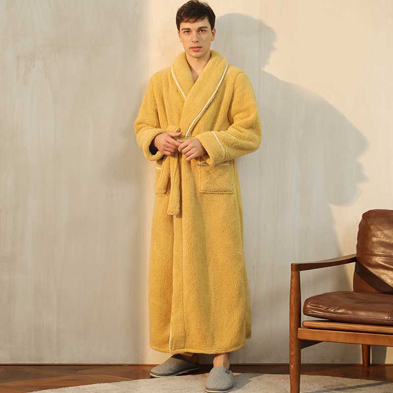 Men's Simple Thickened Comfort Cotton Velvet Nightgown