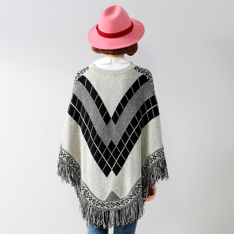 Geometric Rhombus Tassel Batwing Sleeve Inverness Sweater Sweater