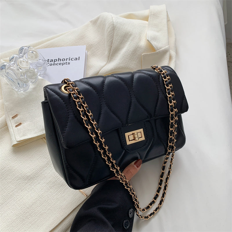 Lingge Chain Bag Women's Bag 2022 Popular New Trendy Fashion Western Style Shoulder Bag Summer All-match Messenger Small Square Bag