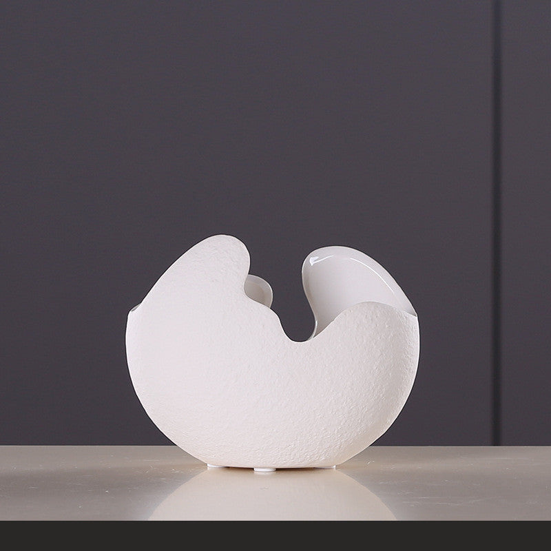 White Eggshell-shaped Ceramic Vase Ornaments